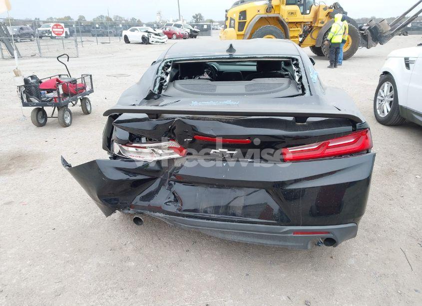 Photo 15 of 2017 Chevrolet Camaro 1LT (VIN 1G1FB1RX9H0189343)