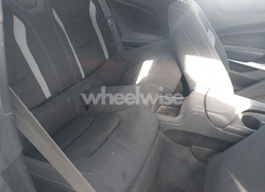 Photo 7 of 2017 Chevrolet Camaro 1LT (VIN 1G1FB1RX9H0189343)