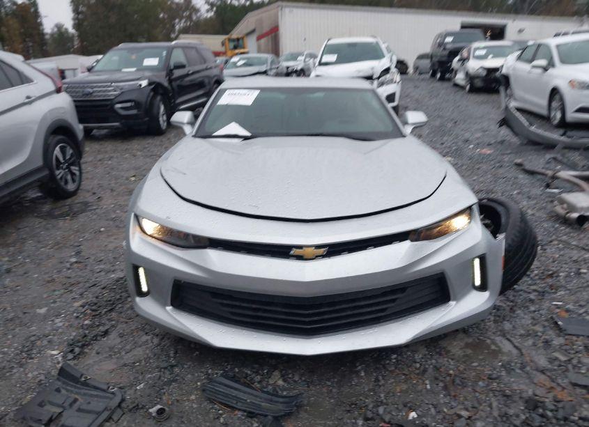 Photo 12 of 2018 Chevrolet Camaro 1LT (VIN 1G1FB1RX9J0158079)