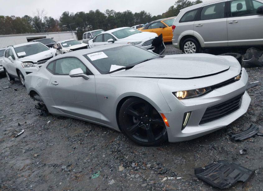 Photo 13 of 2018 Chevrolet Camaro 1LT (VIN 1G1FB1RX9J0158079)
