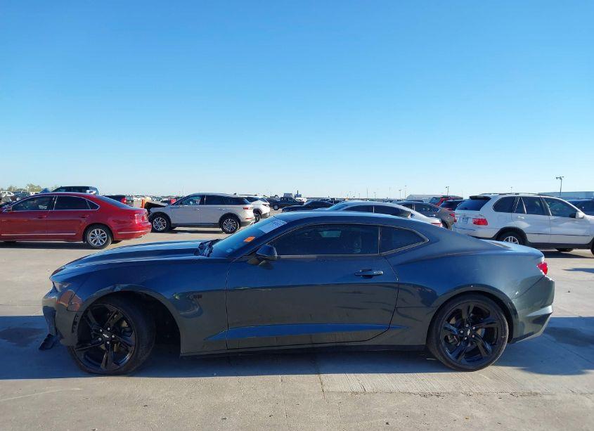 Photo 15 of 2019 Chevrolet Camaro 1LT (VIN 1G1FB1RX9K0124225)