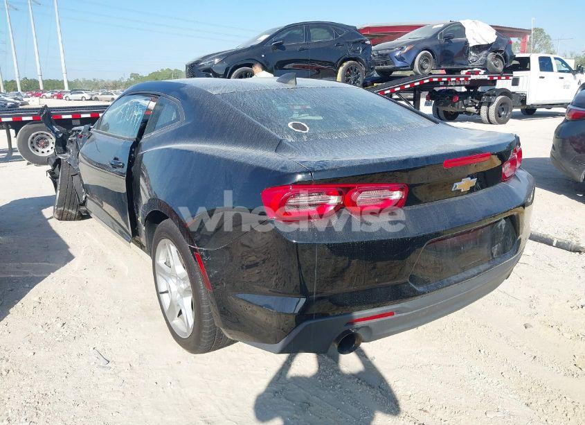 Photo 3 of 2020 Chevrolet Camaro RWD 1LT (VIN 1G1FB1RX9L0110374)