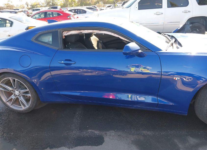 Photo 13 of 2019 Chevrolet Camaro 1LT (VIN 1G1FB1RXXK0108258)