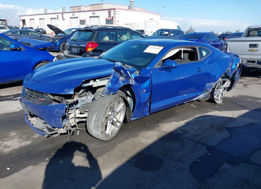 Photo 2 of 2019 Chevrolet Camaro 1LT (VIN 1G1FB1RXXK0108258)