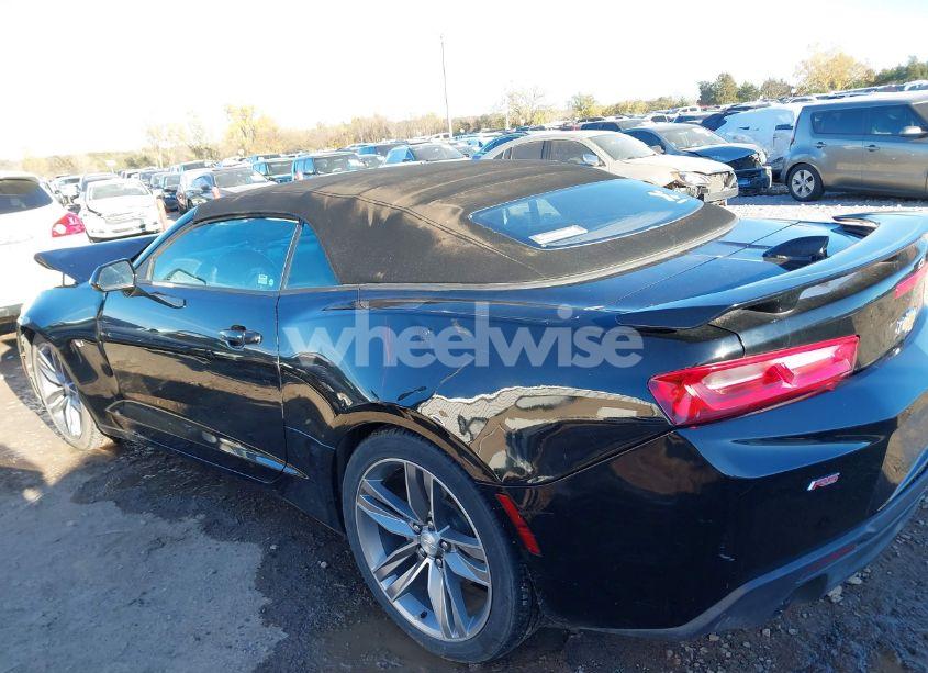 Photo 14 of 2017 Chevrolet Camaro 1LT (VIN 1G1FB3DS0H0204626)