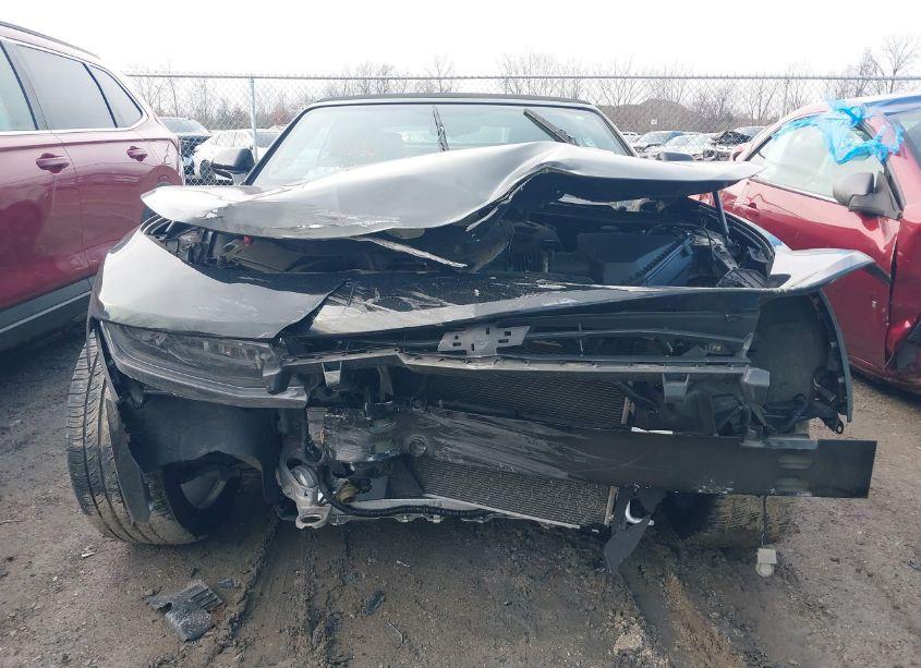 Photo 13 of 2018 Chevrolet Camaro 1LT (VIN 1G1FB3DS0J0186599)