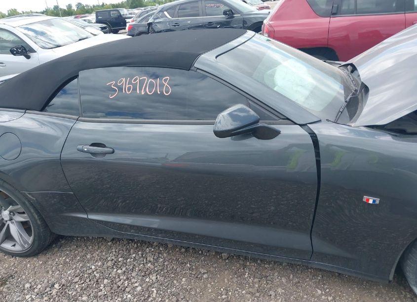 Photo 13 of 2017 Chevrolet Camaro 1LT (VIN 1G1FB3DS1H0202285)