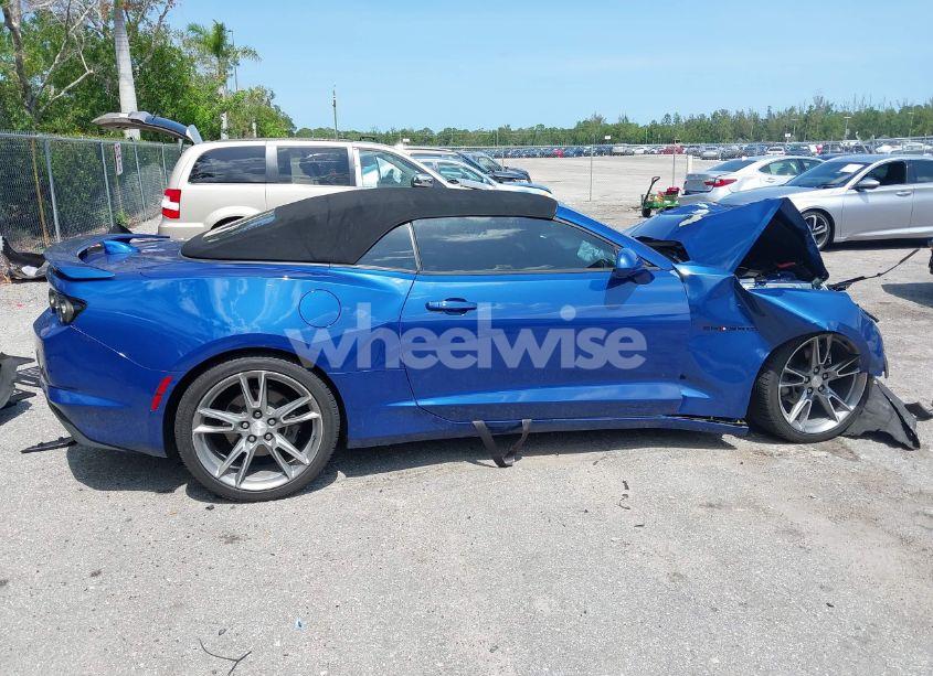 Photo 13 of 2019 Chevrolet Camaro 1LT (VIN 1G1FB3DS1K0156383)