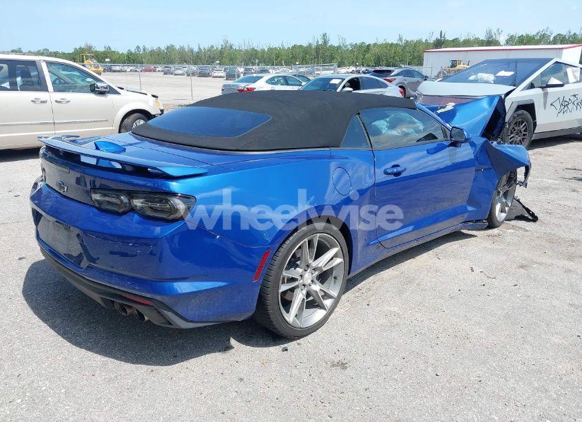 Photo 4 of 2019 Chevrolet Camaro 1LT (VIN 1G1FB3DS1K0156383)
