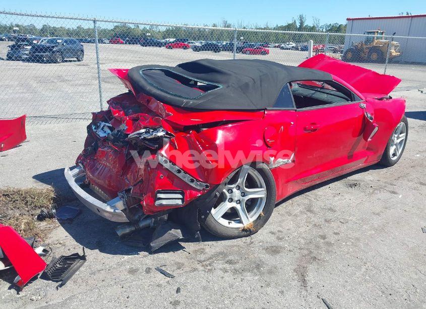 Photo 4 of 2020 Chevrolet Camaro RWD 1LT (VIN 1G1FB3DS1L0107993)