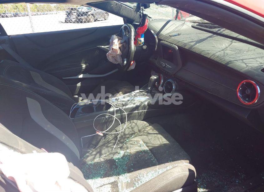 Photo 5 of 2020 Chevrolet Camaro RWD 1LT (VIN 1G1FB3DS1L0107993)