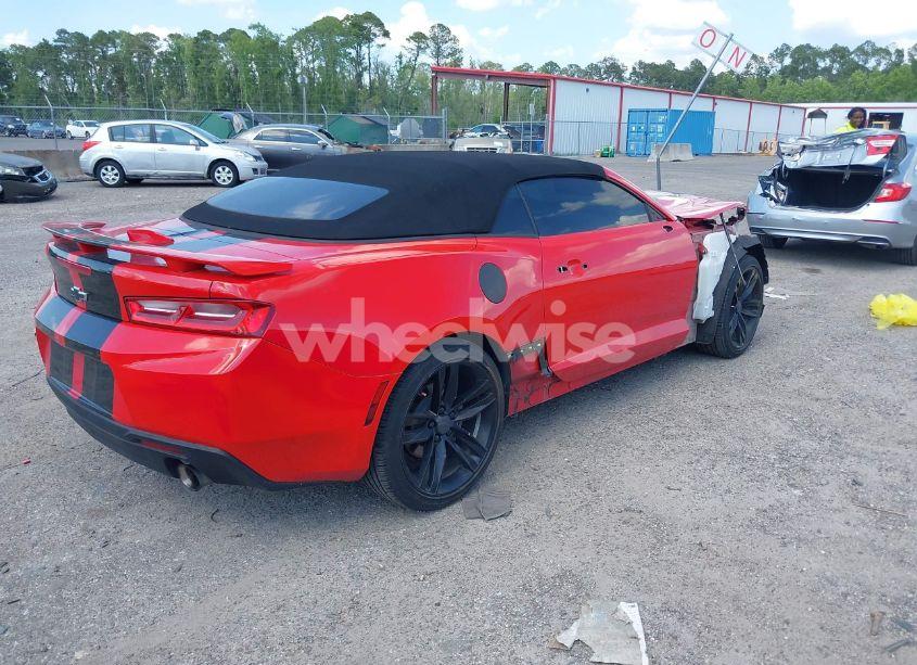 Photo 4 of 2017 Chevrolet Camaro 1LT (VIN 1G1FB3DS2H0207575)