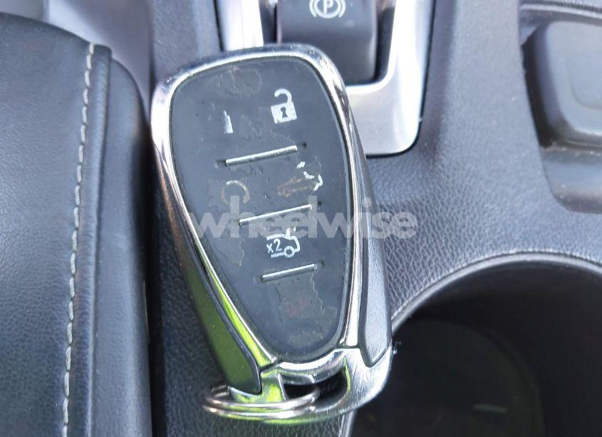 Photo 11 of 2019 Chevrolet Camaro 1LT (VIN 1G1FB3DS2K0104079)