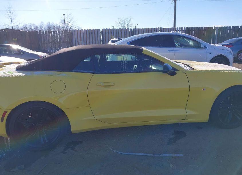 Photo 13 of 2017 Chevrolet Camaro 1LT (VIN 1G1FB3DS5H0135691)
