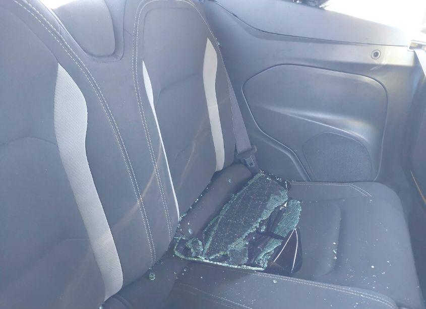 Photo 8 of 2017 Chevrolet Camaro 1LT (VIN 1G1FB3DS5H0135691)