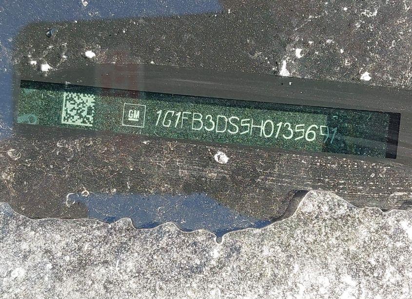 Photo 9 of 2017 Chevrolet Camaro 1LT (VIN 1G1FB3DS5H0135691)