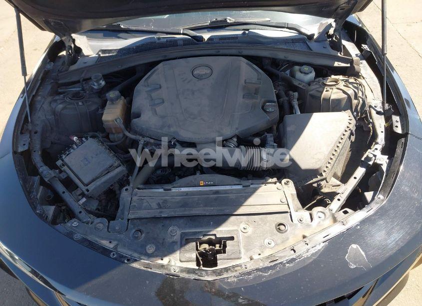 Photo 10 of 2018 Chevrolet Camaro 1LT (VIN 1G1FB3DS5J0116404)