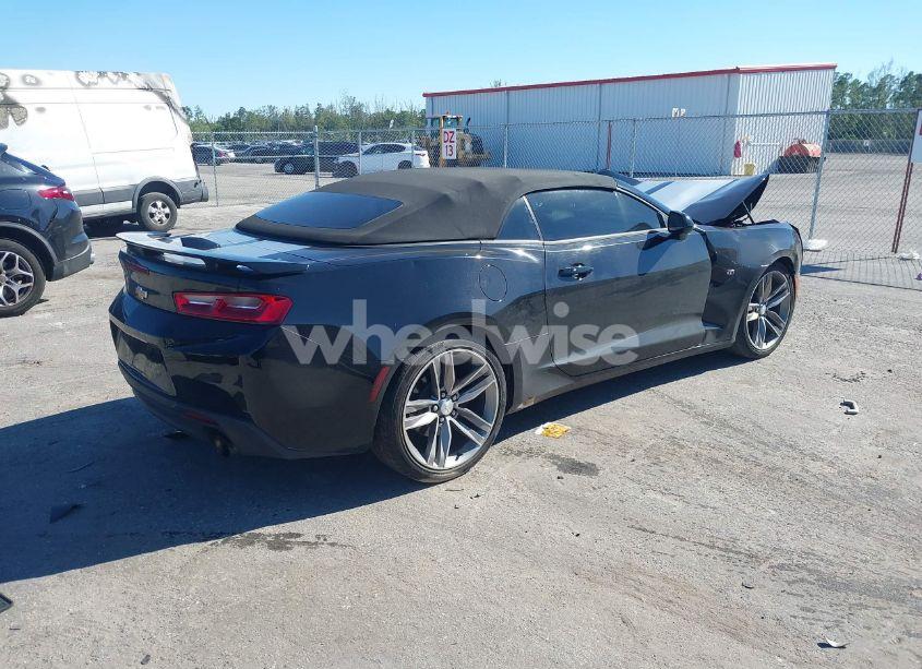 Photo 4 of 2017 Chevrolet Camaro 1LT (VIN 1G1FB3DS7H0163363)