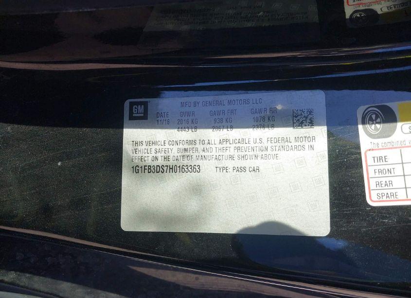 Photo 9 of 2017 Chevrolet Camaro 1LT (VIN 1G1FB3DS7H0163363)