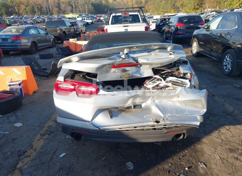 Photo 16 of 2019 Chevrolet Camaro LS/LT (VIN 1G1FB3DS7K0124988)