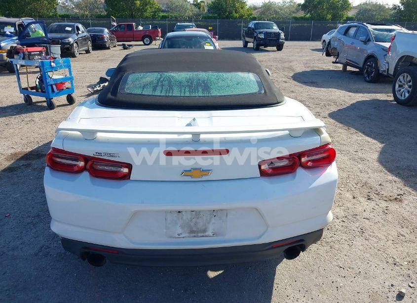 Photo 15 of 2019 Chevrolet Camaro 1LT (VIN 1G1FB3DS8K0117600)