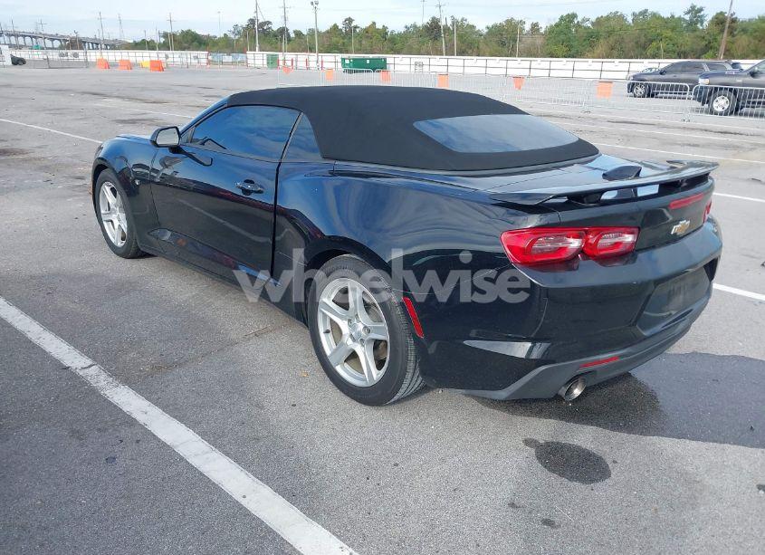 Photo 3 of 2020 Chevrolet Camaro RWD 1LT (VIN 1G1FB3DS9L0112858)