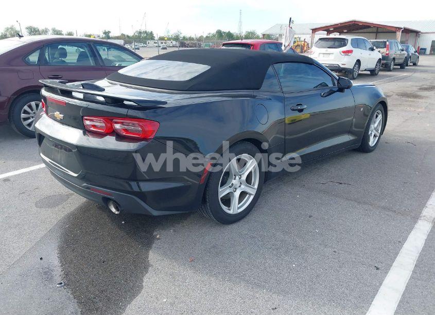 Photo 4 of 2020 Chevrolet Camaro RWD 1LT (VIN 1G1FB3DS9L0112858)