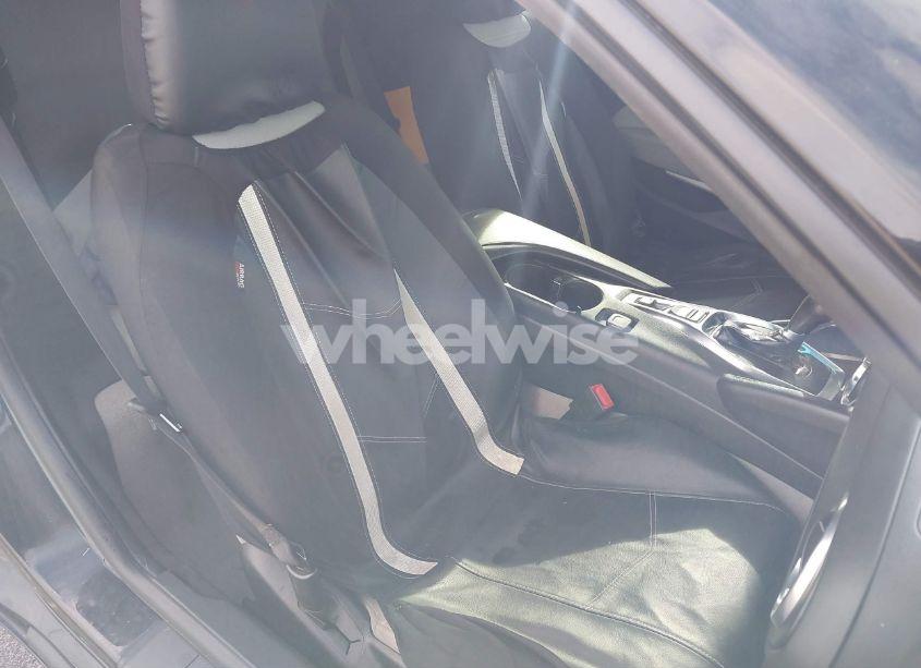 Photo 8 of 2020 Chevrolet Camaro RWD 1LT (VIN 1G1FB3DS9L0112858)