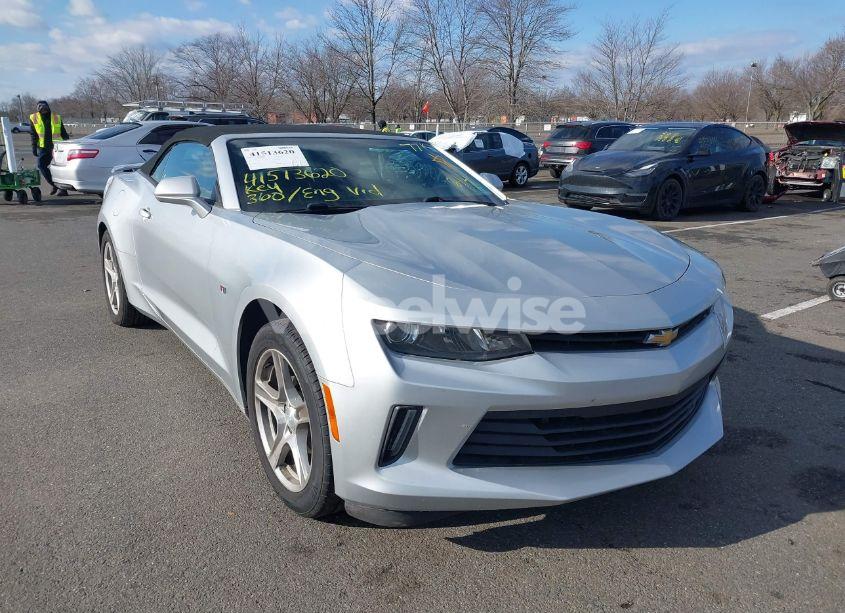 2016 Chevrolet Camaro 1LT (VIN 1G1FB3DX0G0182430) main photo