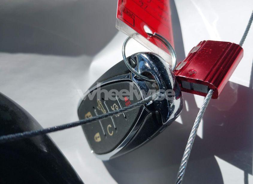 Photo 11 of 2016 Chevrolet Camaro 1LT (VIN 1G1FB3DX0G0182430)