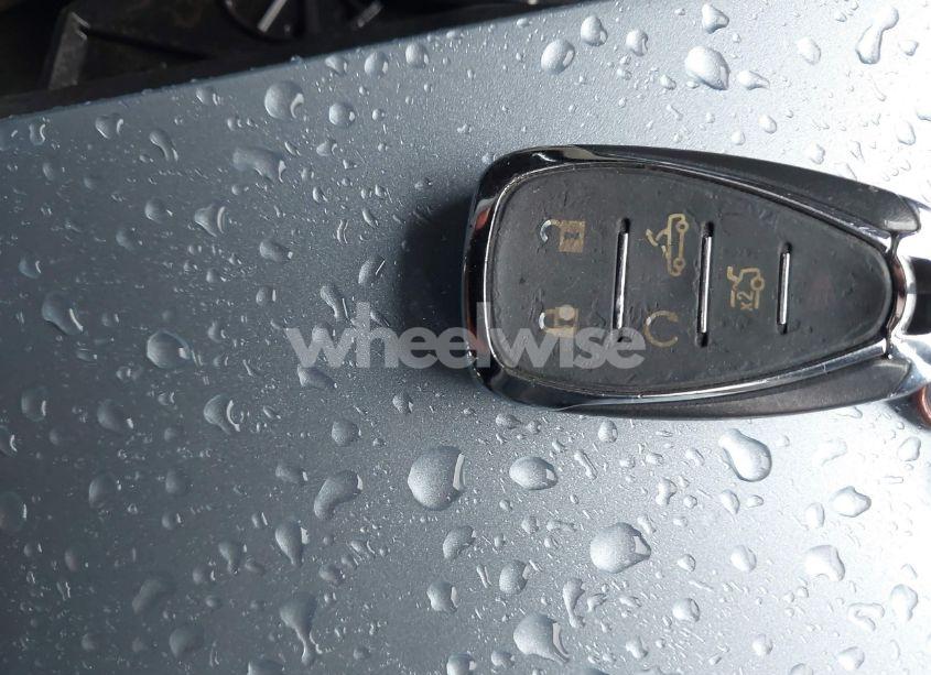 Photo 11 of 2018 Chevrolet Camaro 1LT (VIN 1G1FB3DX1J0130330)