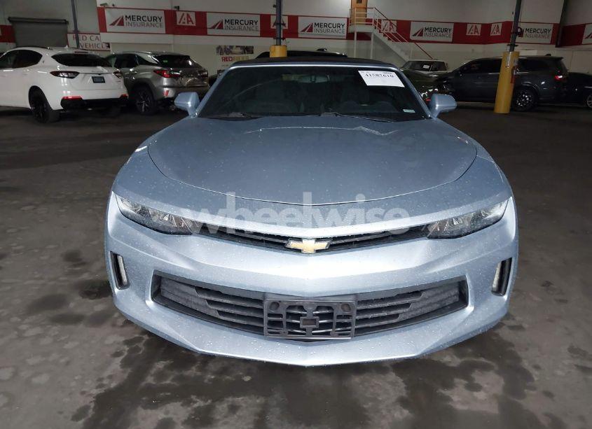 Photo 12 of 2018 Chevrolet Camaro 1LT (VIN 1G1FB3DX1J0130330)