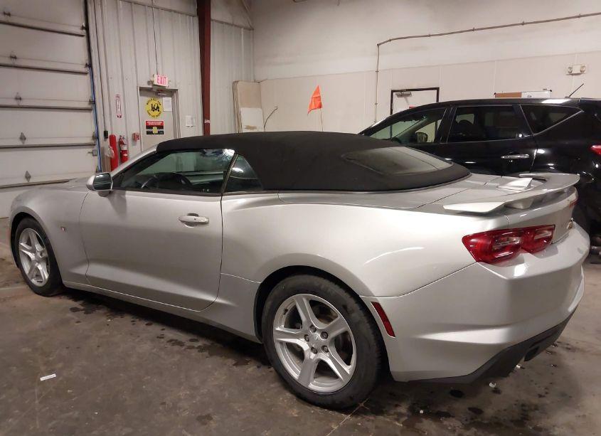 Photo 15 of 2019 Chevrolet Camaro 1LT (VIN 1G1FB3DX1K0112329)