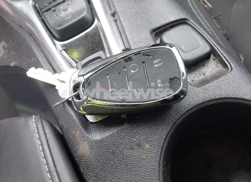 Photo 11 of 2017 Chevrolet Camaro 1LT (VIN 1G1FB3DX4H0111362)