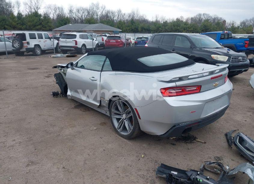 Photo 3 of 2017 Chevrolet Camaro 1LT (VIN 1G1FB3DX4H0111362)