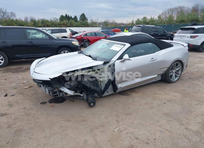 Photo 6 of 2017 Chevrolet Camaro 1LT (VIN 1G1FB3DX4H0111362)