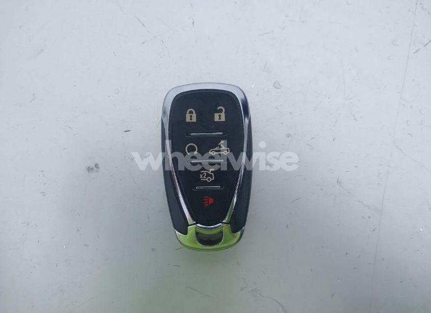 Photo 11 of 2017 Chevrolet Camaro 1LT (VIN 1G1FB3DX4H0120742)