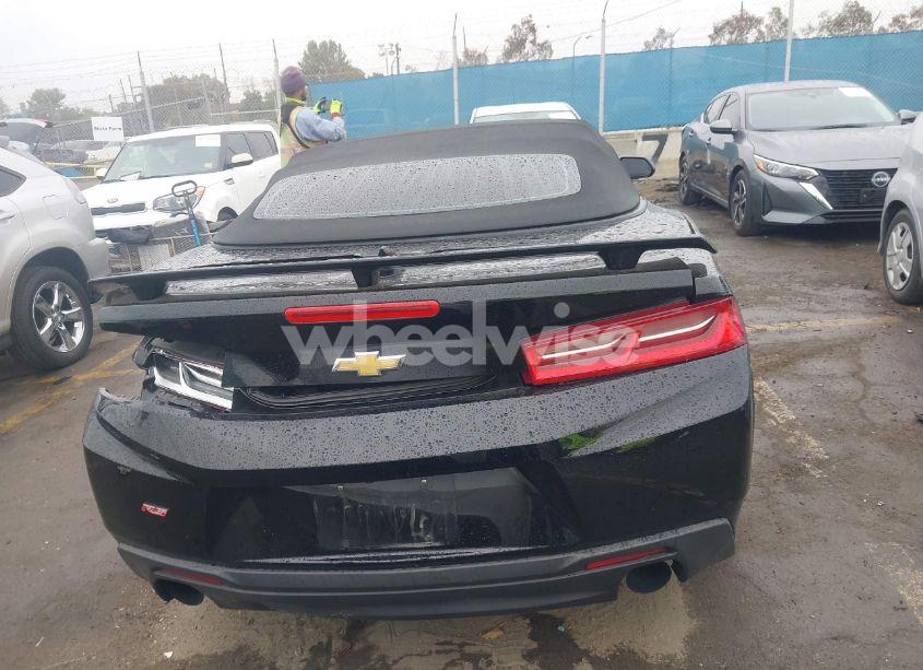 Photo 16 of 2017 Chevrolet Camaro 1LT (VIN 1G1FB3DX4H0120742)