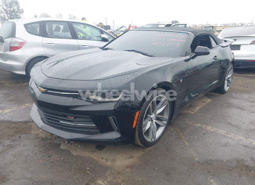 Photo 2 of 2017 Chevrolet Camaro 1LT (VIN 1G1FB3DX4H0120742)