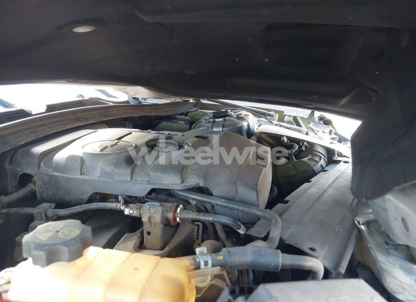 Photo 10 of 2018 Chevrolet Camaro 1LT (VIN 1G1FB3DX4J0119550)