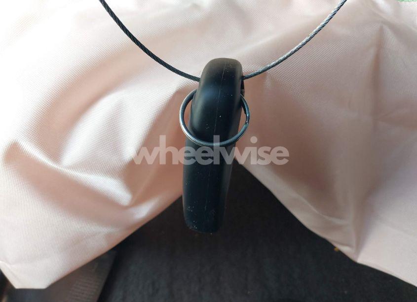 Photo 11 of 2018 Chevrolet Camaro 1LT (VIN 1G1FB3DX4J0119550)