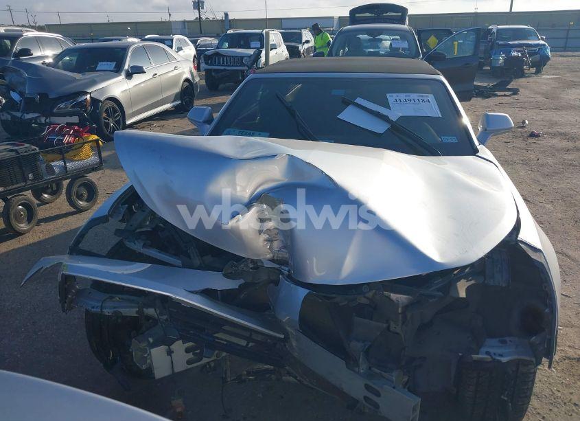 Photo 12 of 2018 Chevrolet Camaro 1LT (VIN 1G1FB3DX4J0119550)