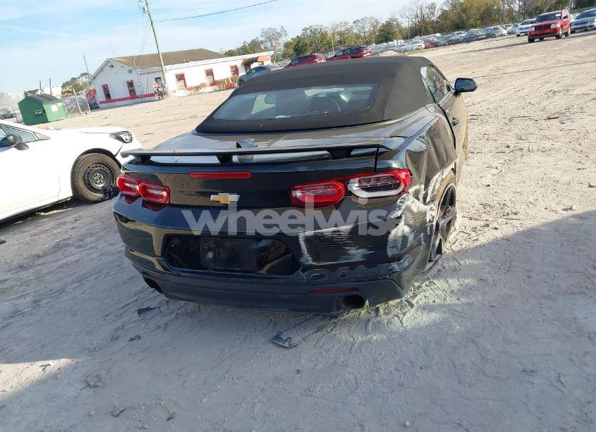 Photo 17 of 2020 Chevrolet Camaro RWD 1LT (VIN 1G1FB3DX6L0117950)