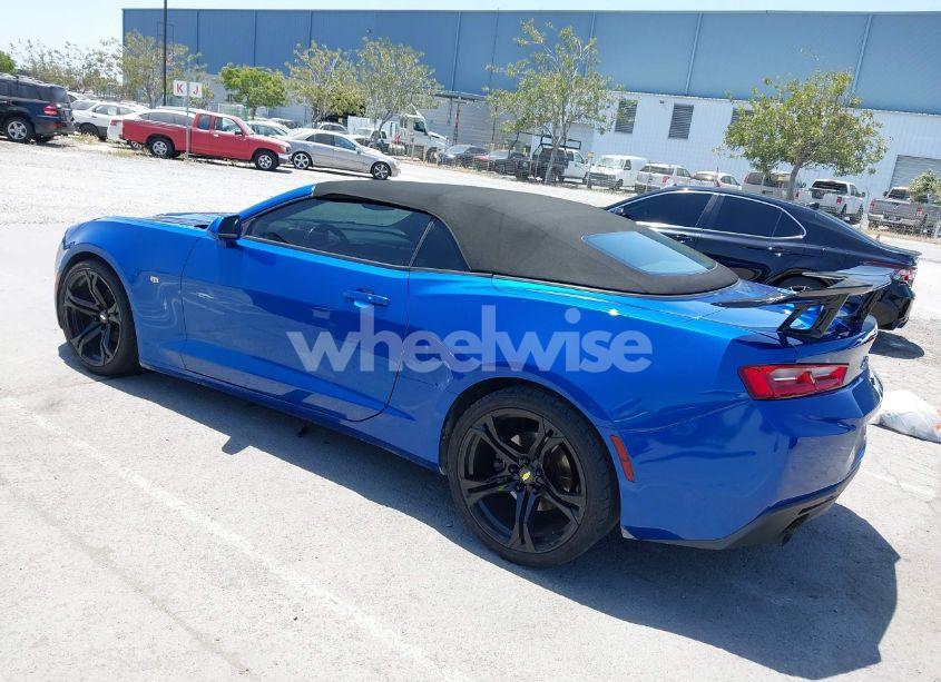 Photo 3 of 2016 Chevrolet Camaro 1LT (VIN 1G1FB3DX7G0186765)