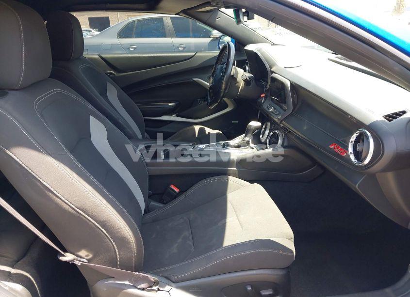 Photo 5 of 2016 Chevrolet Camaro 1LT (VIN 1G1FB3DX7G0186765)