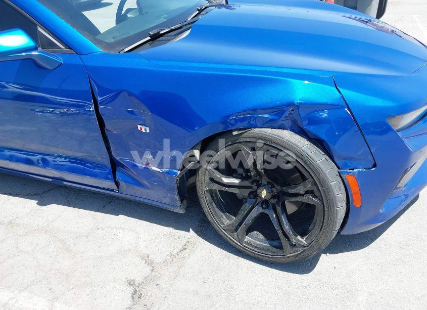 Photo 6 of 2016 Chevrolet Camaro 1LT (VIN 1G1FB3DX7G0186765)