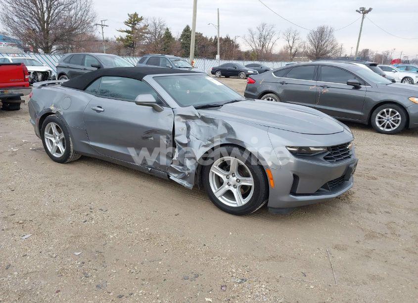 2020 Chevrolet Camaro RWD 1LT (VIN 1G1FB3DXXL0100679) main photo