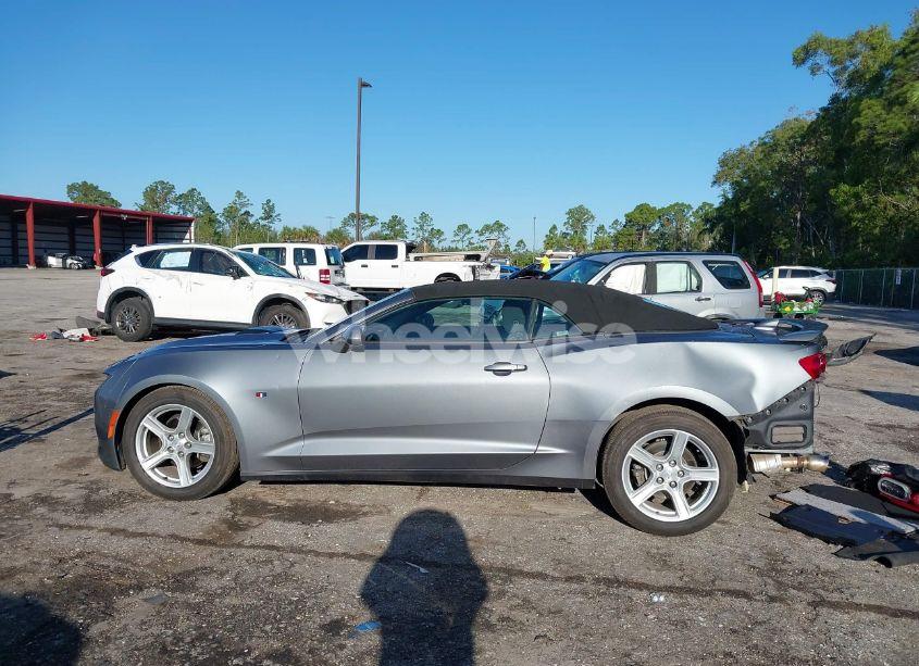 Photo 14 of 2020 Chevrolet Camaro RWD 1LT (VIN 1G1FB3DXXL0105753)