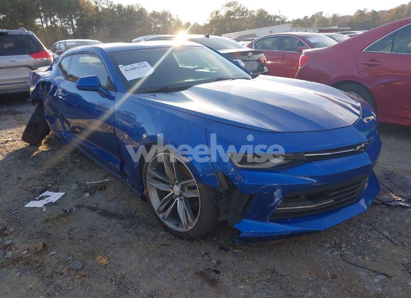 2017 Chevrolet Camaro 2LT (VIN 1G1FC1RSXH0146647) main photo