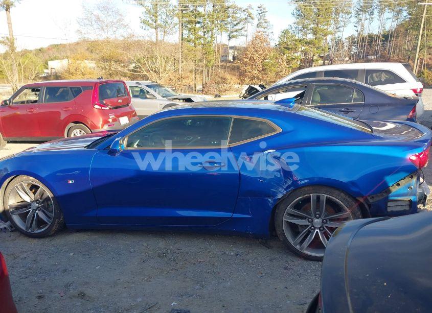 Photo 14 of 2017 Chevrolet Camaro 2LT (VIN 1G1FC1RSXH0146647)